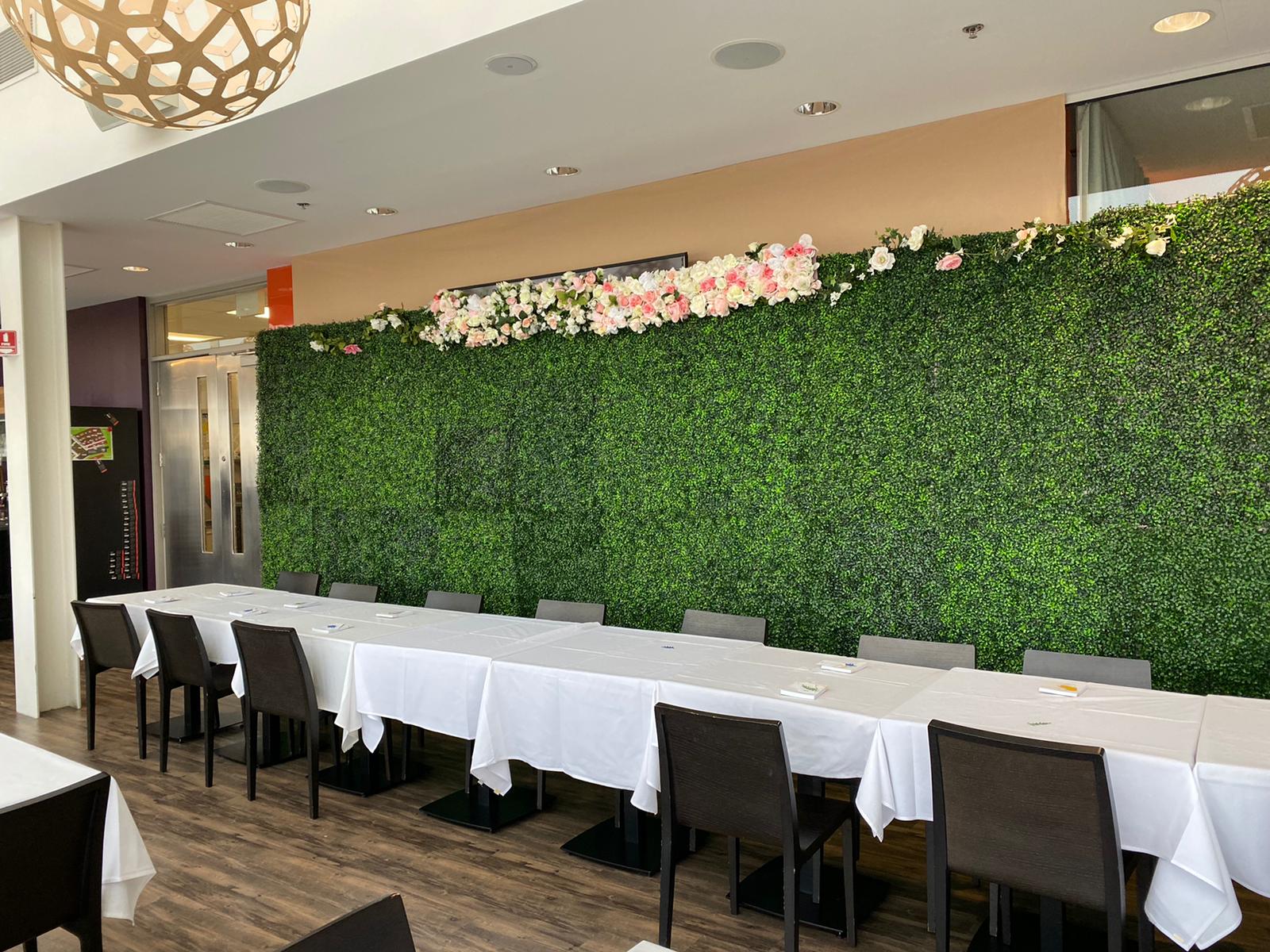 Green Wall Boxwood - Toronto Flower Walls Gender Reveal Décor