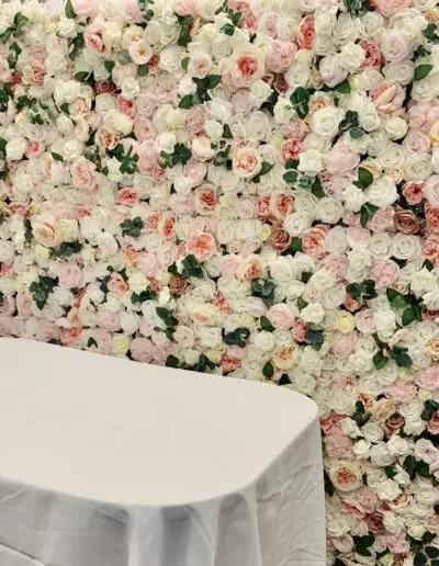 Brockville mixed flower wall rental