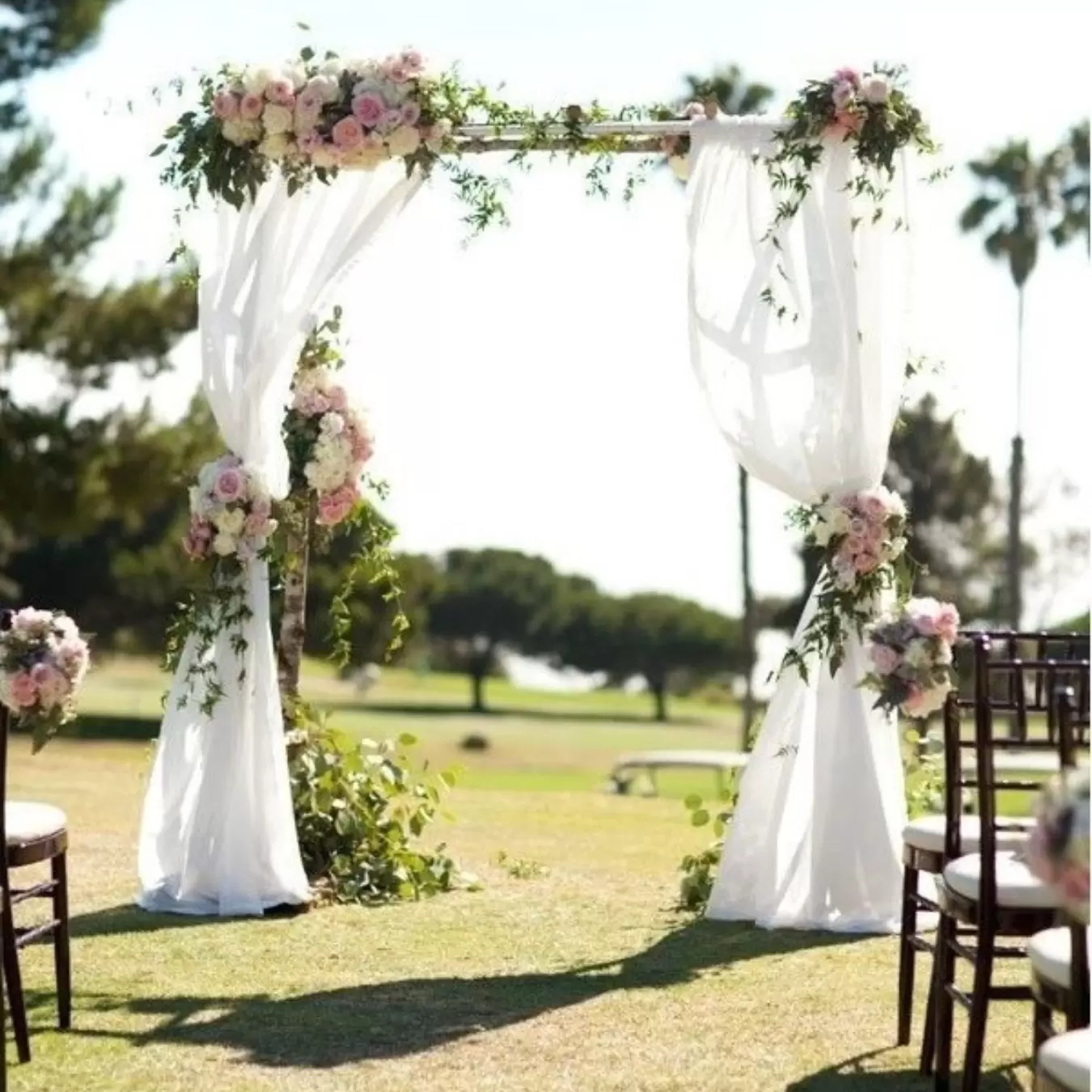 Meadow Flower Archway Rental